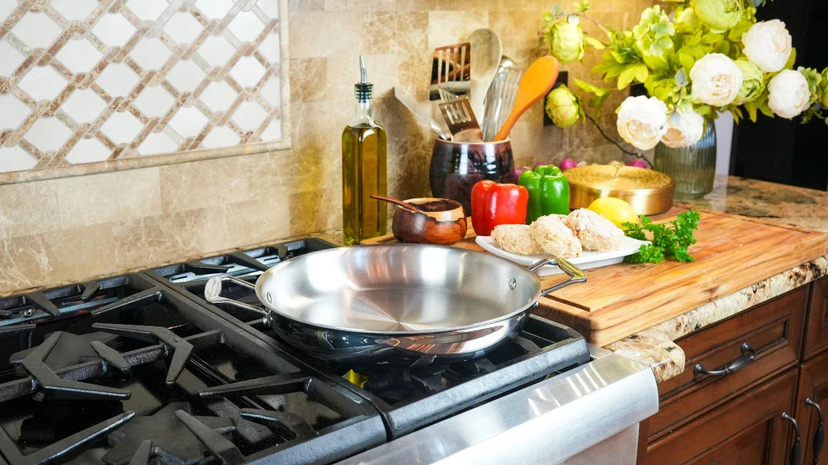 Stainless Steel Fry Pan, 11.5 Inch with Short Handles, Stainless Steel Construction for Stovetop Cooking, Family Meals and Daily Kitchen Use image 4