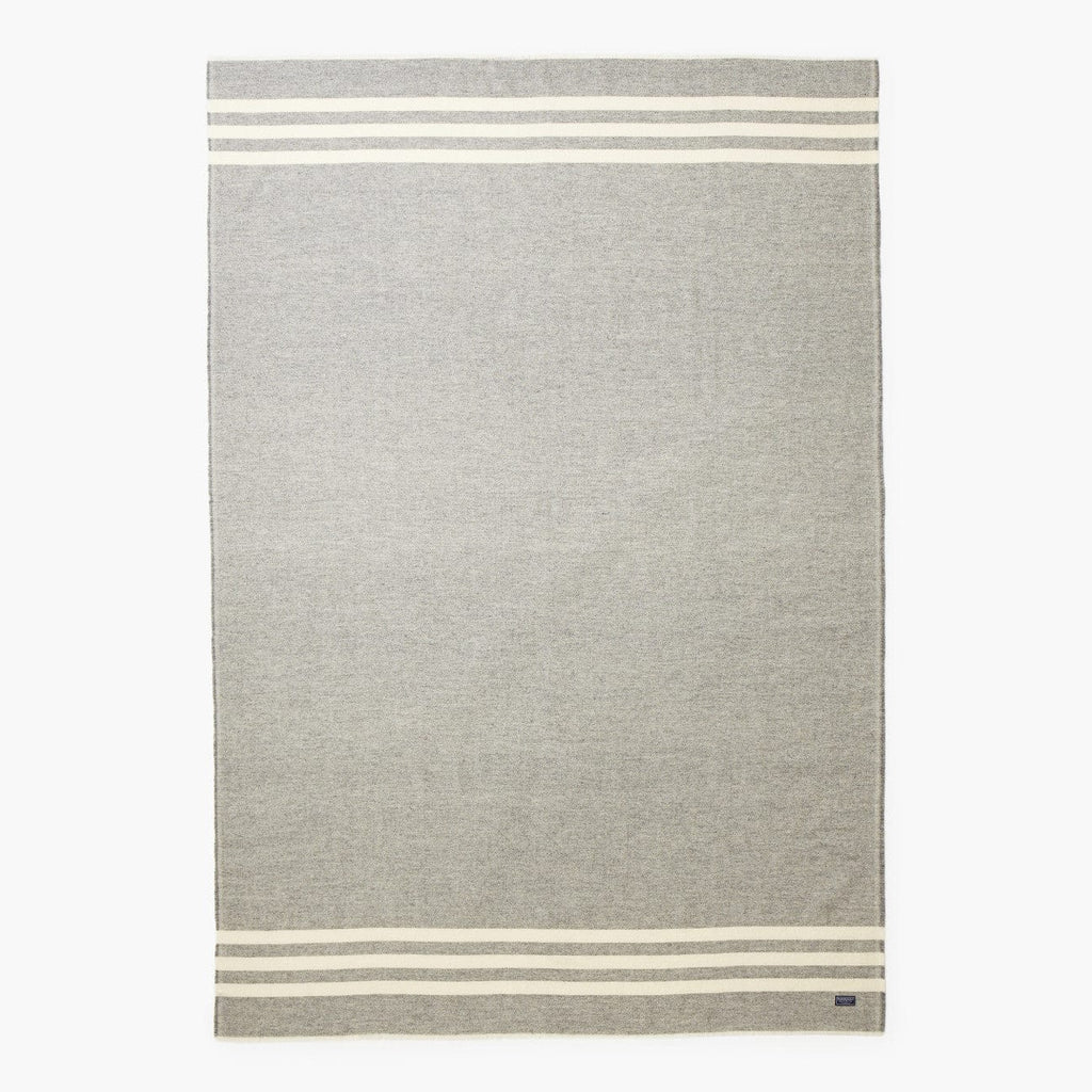 Cozy Throw Blanket, Trapper Wool Gray, Lightweight Design, Hypoallergenic Comfort for Sofas, Beds and Relaxing at Home image 4