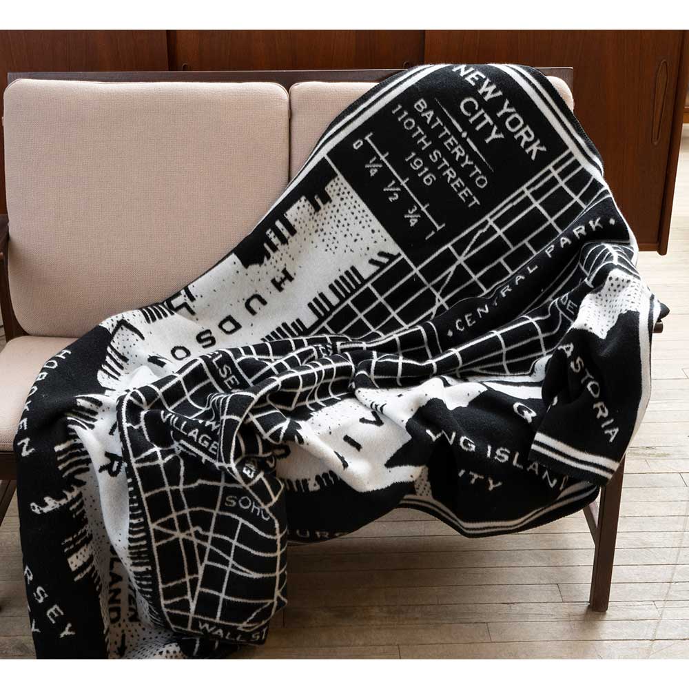Cozy Throw Blanket, New York City Map Wool, Hypoallergenic Comfort for Living Rooms, Bedrooms and Everyday Lounging image 4