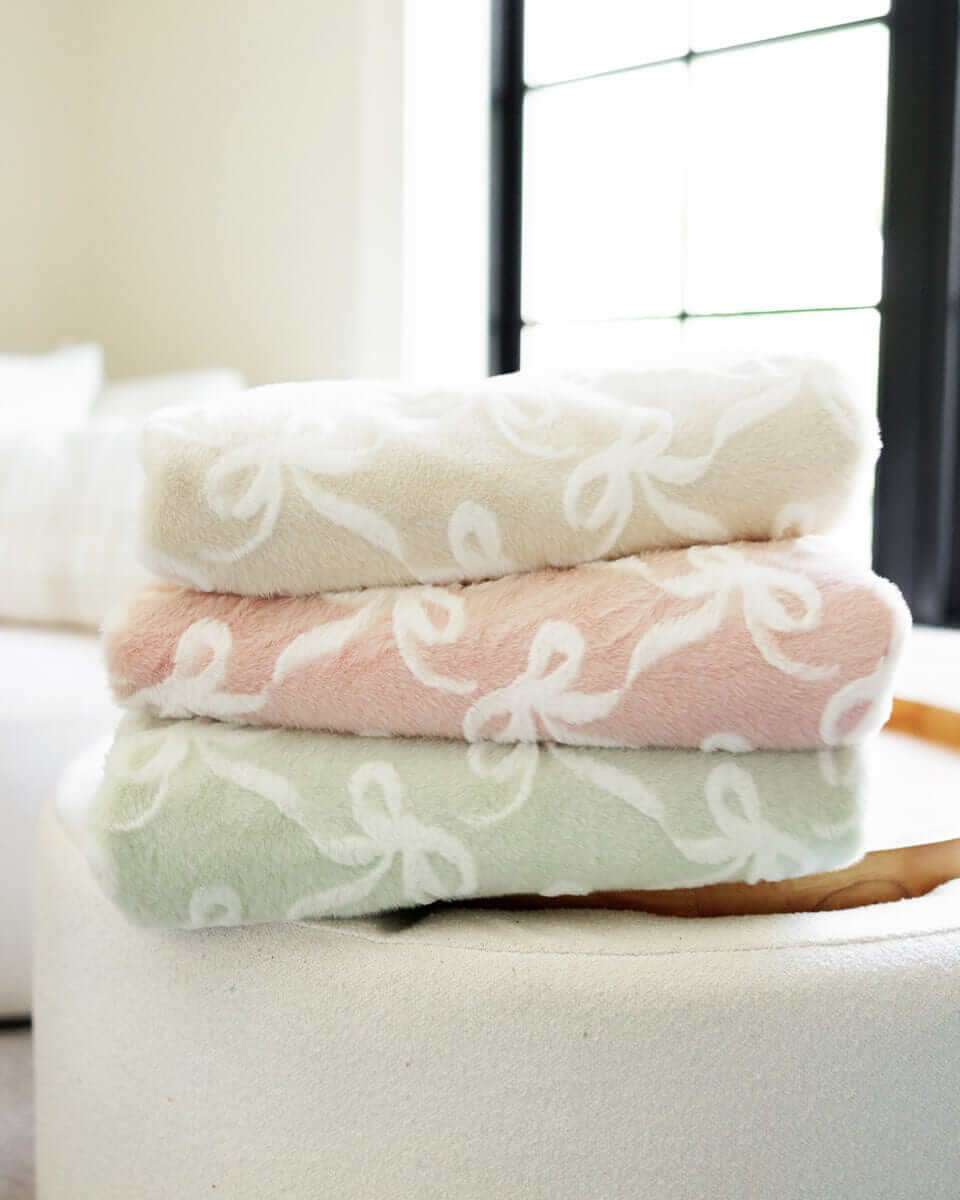 Cozy Throw Blanket, Bows Mint for Sofas, Beds and Relaxing at Home, 5 Size Options, Designed for Everyday Home Use image 4