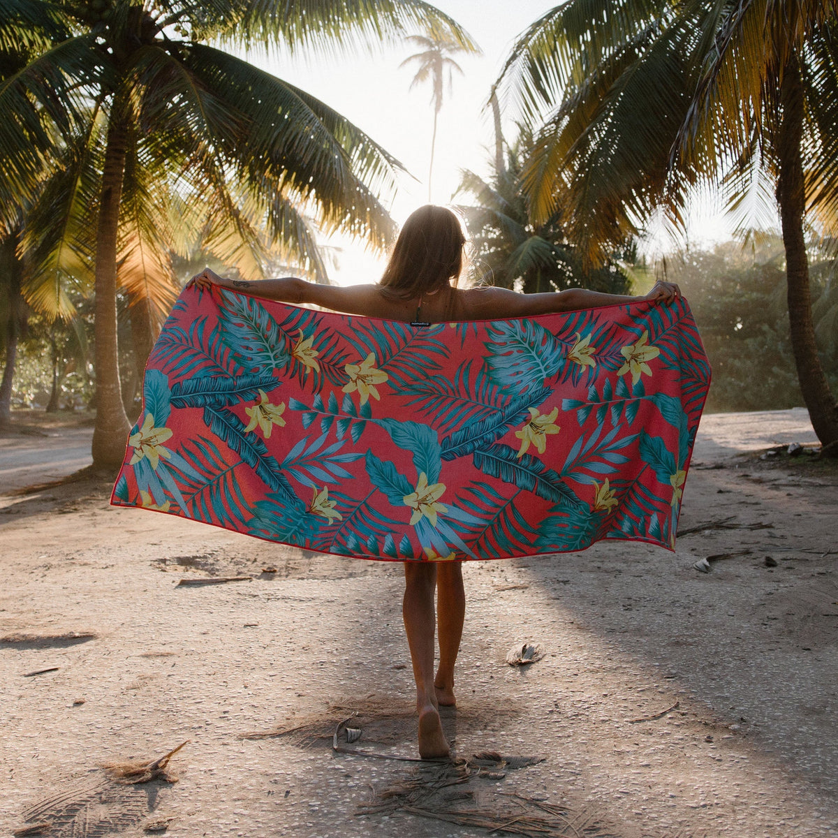 Bath Linen, Original Towel: Palms Coral for Home Bathrooms and Everyday Care, Designed for Daily Bathroom Routines and Guest Baths image 4