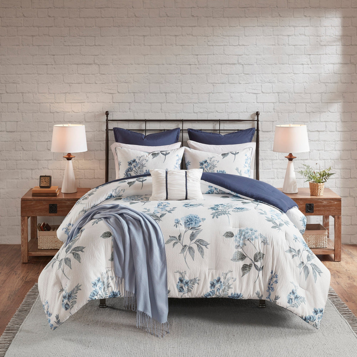 Bed Comforter, Zennia 7 Piece Printed Seersucker Set, Machine-Washable Care for Year-Round Bedroom Comfort and Restful Sleep image 4