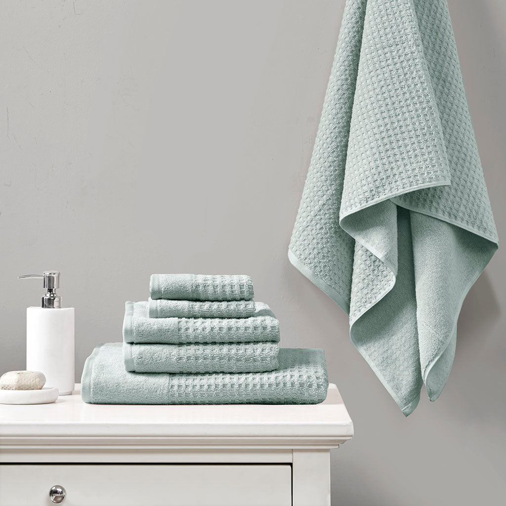 Bath Linen, Spa Waffle Cotton Waffle Jacquard, Lightweight Design, Machine-Washable Care for Home Bathrooms and Everyday Care image 4