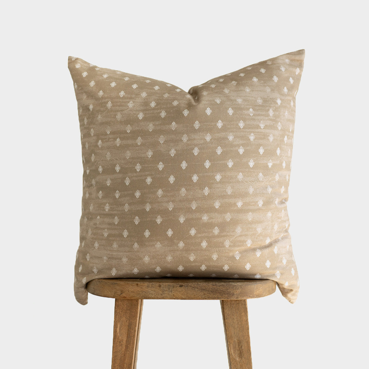 Decorative Pillow Cover, Posse 18" 22" 26", Machine-Washable Care for Sofas, Beds and Living Room Accents, 2 Size Options image 4