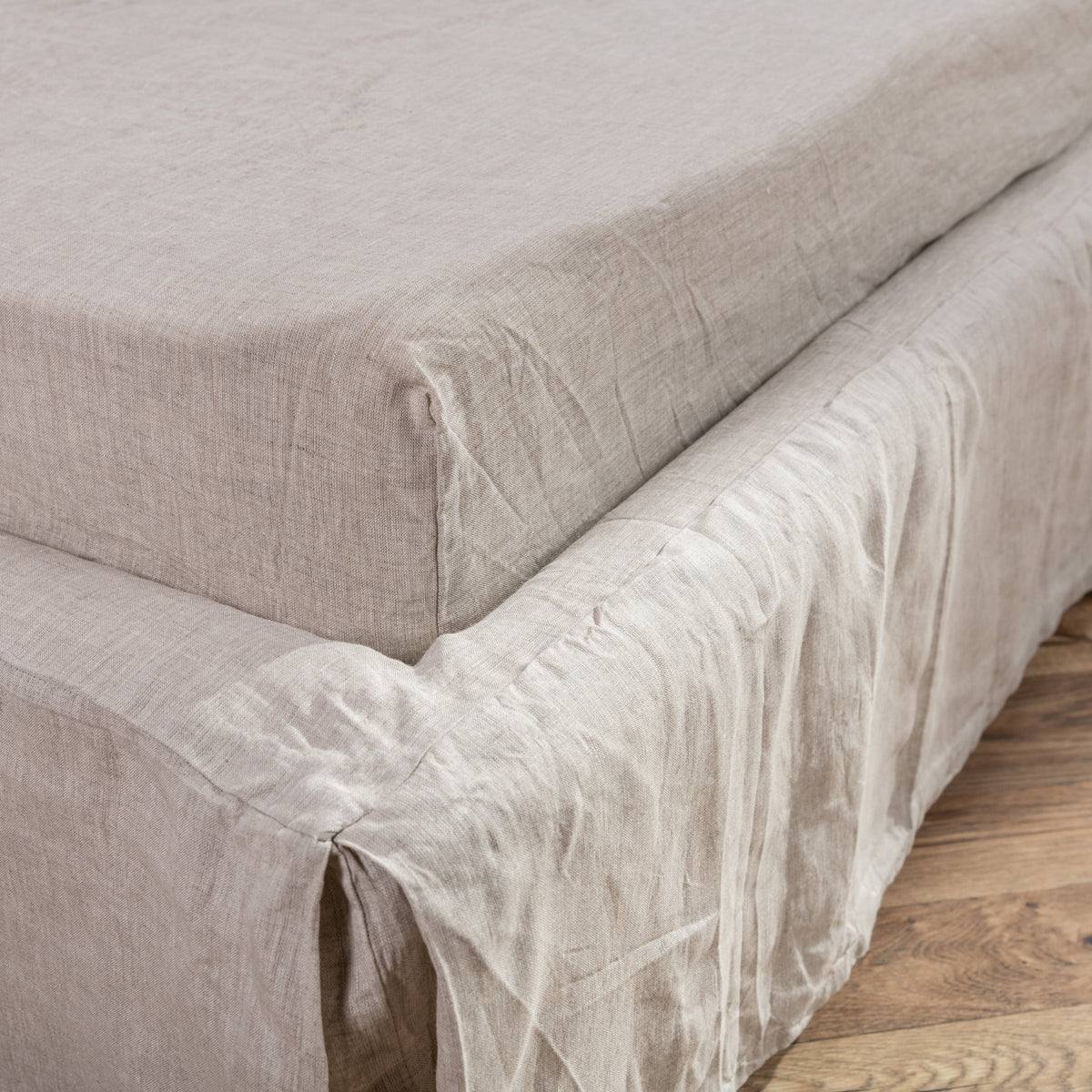 Bed Skirt, Tailored Linen Pleated Split Corners and High for Guest Beds, Bedroom Decor and Underbed Coverage, 6 Size Options image 4