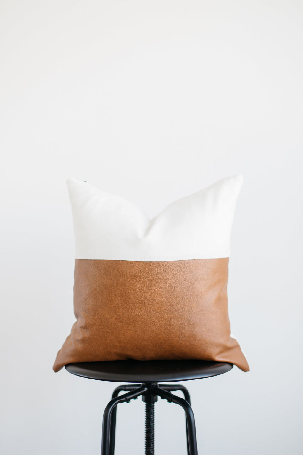 Decorative Pillow Cover Set, Zulu 4 Pack 18" 20" 22", Machine-Washable Care for Bedroom Styling and Living Room Decor image 4