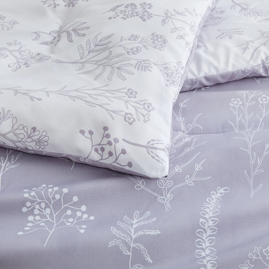 Down & Feather Comforter, Floral Set, Machine-Washable Care for Everyday Bedding and Comfortable Sleep, 7 Sizes and 13 Colors image 4