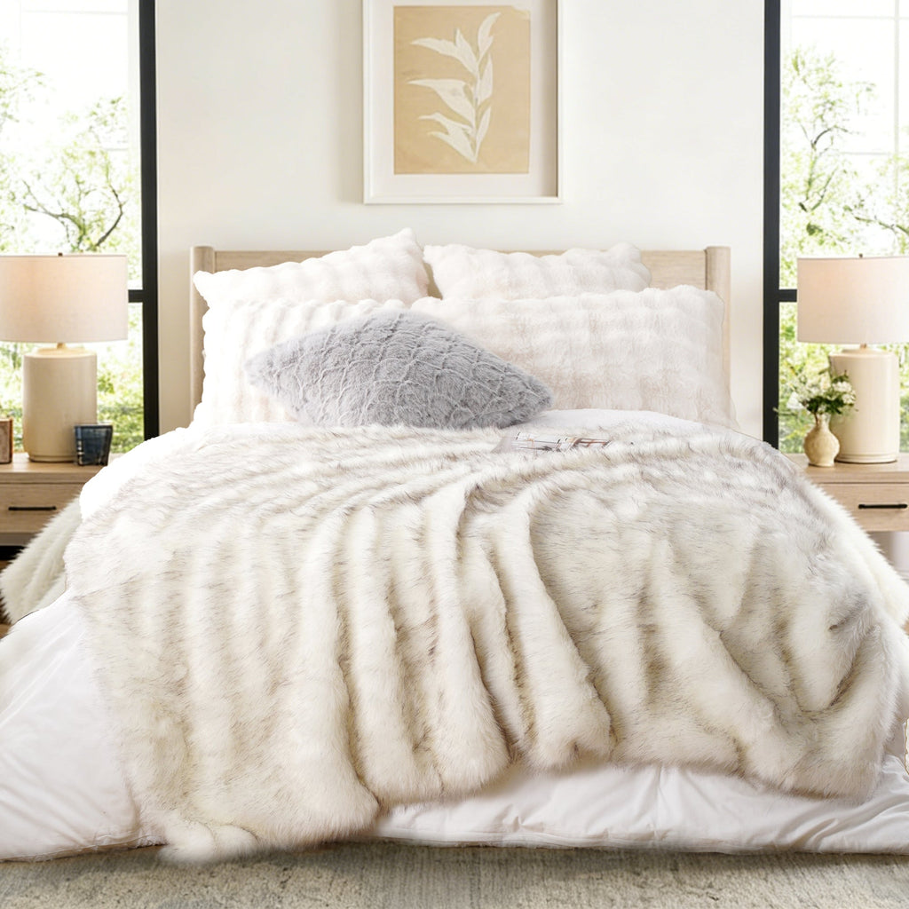 Cozy Throw Blanket, Faux Fox Fur for Living Rooms, Bedrooms and Everyday Lounging, 2 Size Options image 5