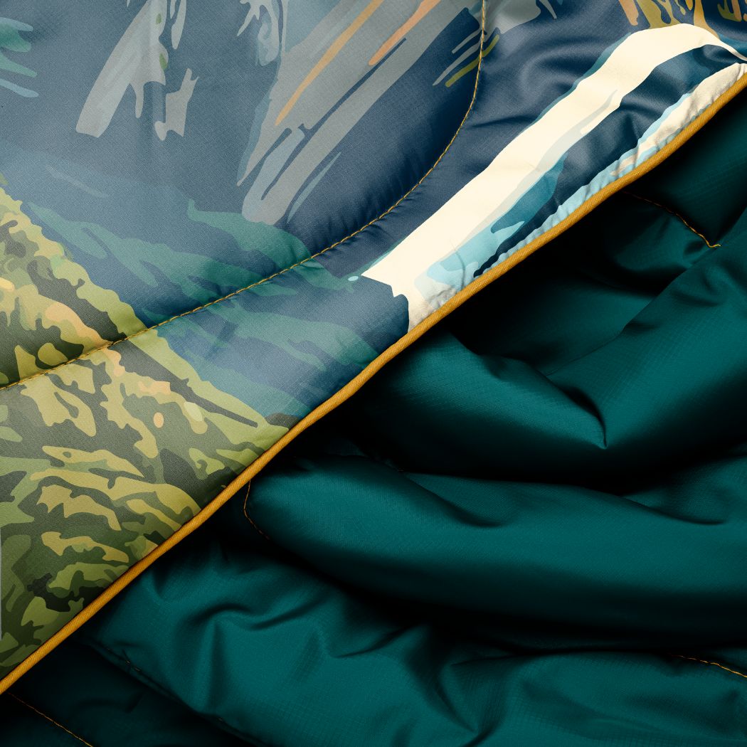 Cozy Throw Blanket, Original Puffy Yosemite, Waterproof Protection for Sofas, Beds and Relaxing at Home image 5