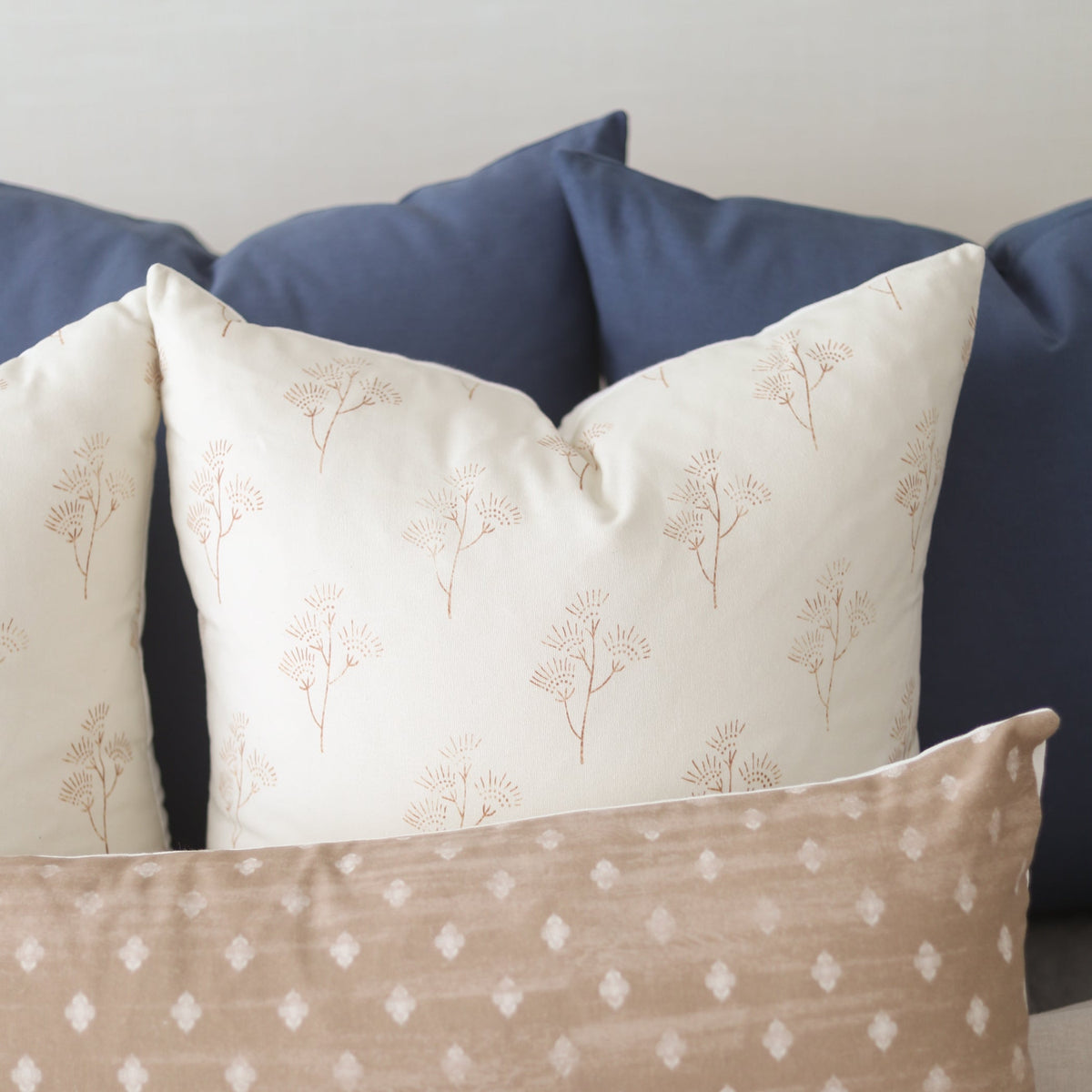 Decorative Pillow Cover, Thistle 22", Lightweight Design, Machine-Washable Care for Sofas, Beds and Living Room Accents image 5