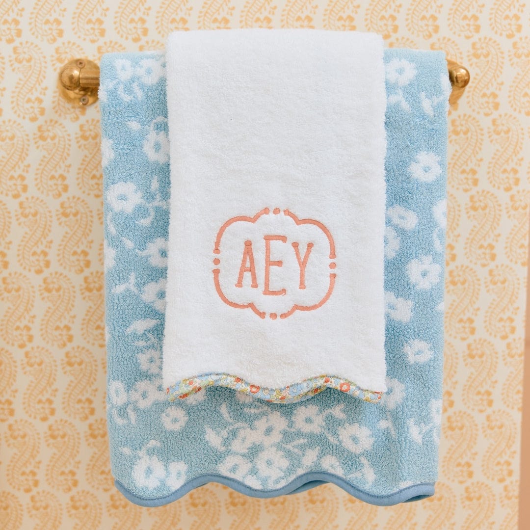 Bath Towel, Patterned Scallop for Home Bathrooms and Everyday Care, 5 Color Options, Designed for Daily Bathroom Routines and Guest Baths image 5