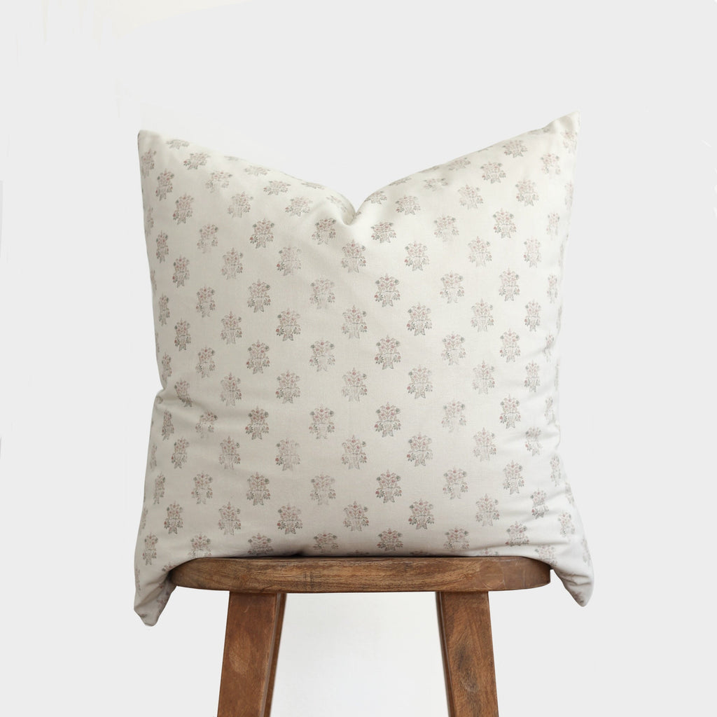 Decorative Pillow Cover Set, Lyla 18" 22" 24" 26", Lightweight Design, Machine-Washable Care for Sofas, Beds and Living Room Accents image 5