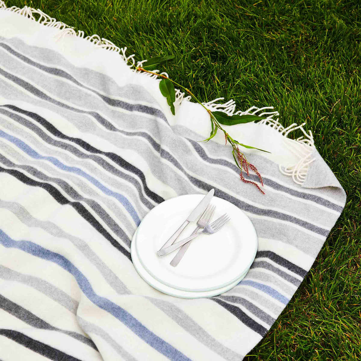 Cozy Throw Blanket, Striped Lambswool for Sofas, Beds and Relaxing at Home, 5 Color Options image 5