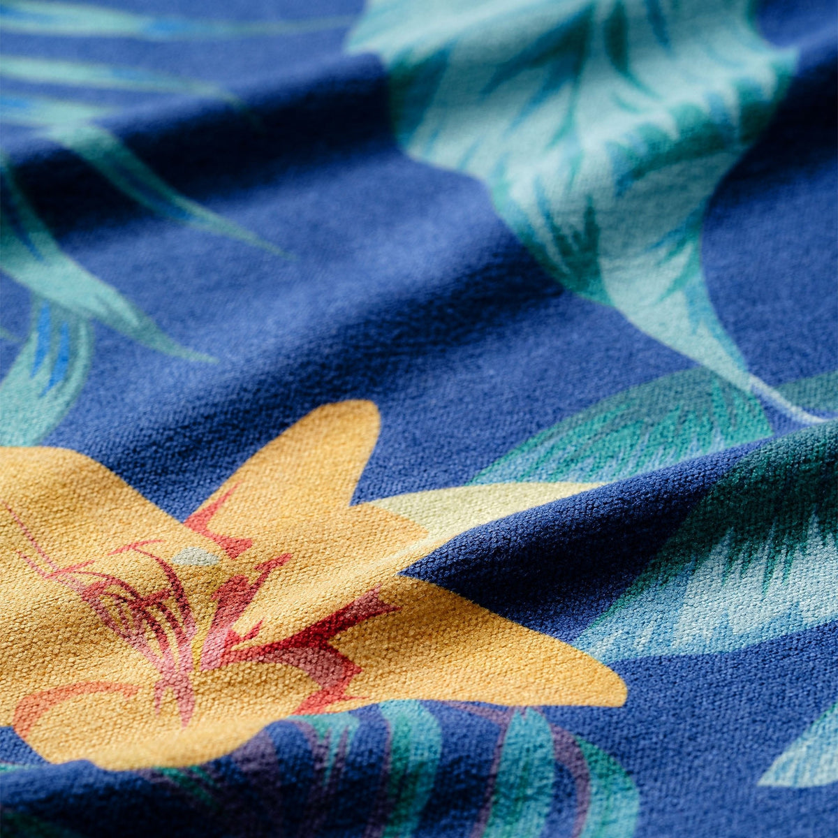 Bath Linen, Original Towel: Palms Dusk for Daily Bathroom Routines and Guest Baths, Designed for Home Bathrooms and Everyday Care image 5