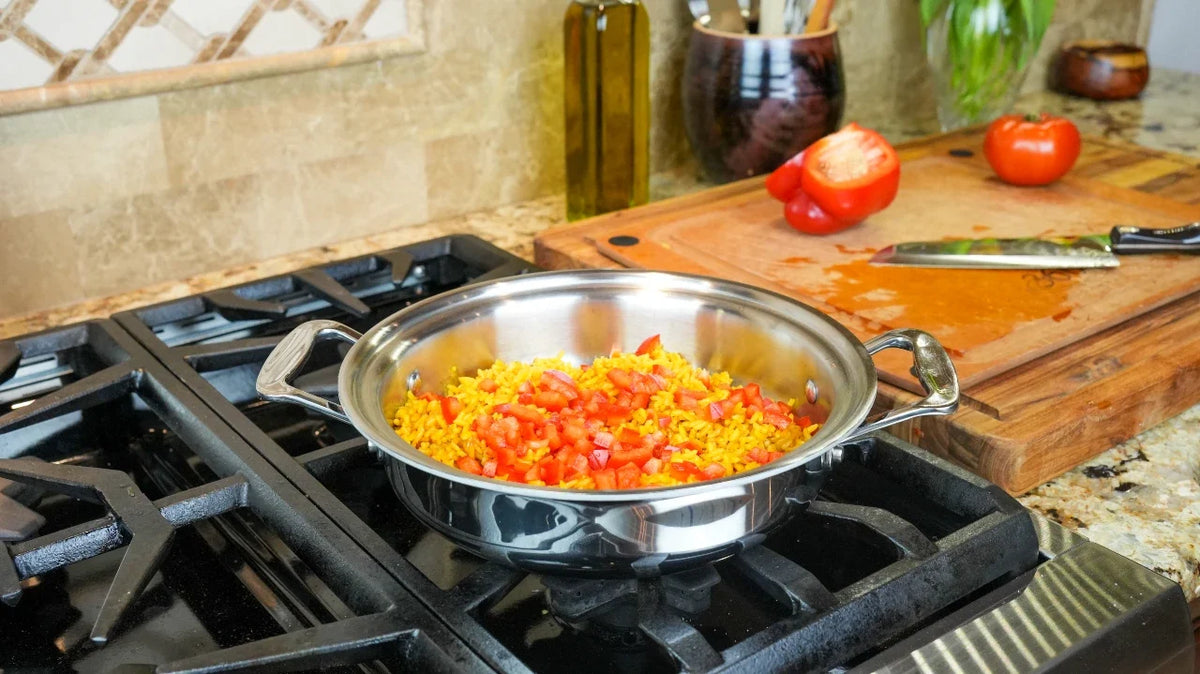 Stainless Steel Saucepan, 2.3 Quart Casserole with Cover, Stainless Steel Construction for Simmering, Reheating and Daily Meal Prep image 5