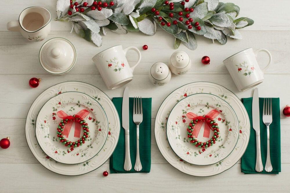 Dinnerware, Winterberry 16 Piece Set, Service for 4, Dishwasher-Safe Care for Family Dining, Serving and Entertaining image 6