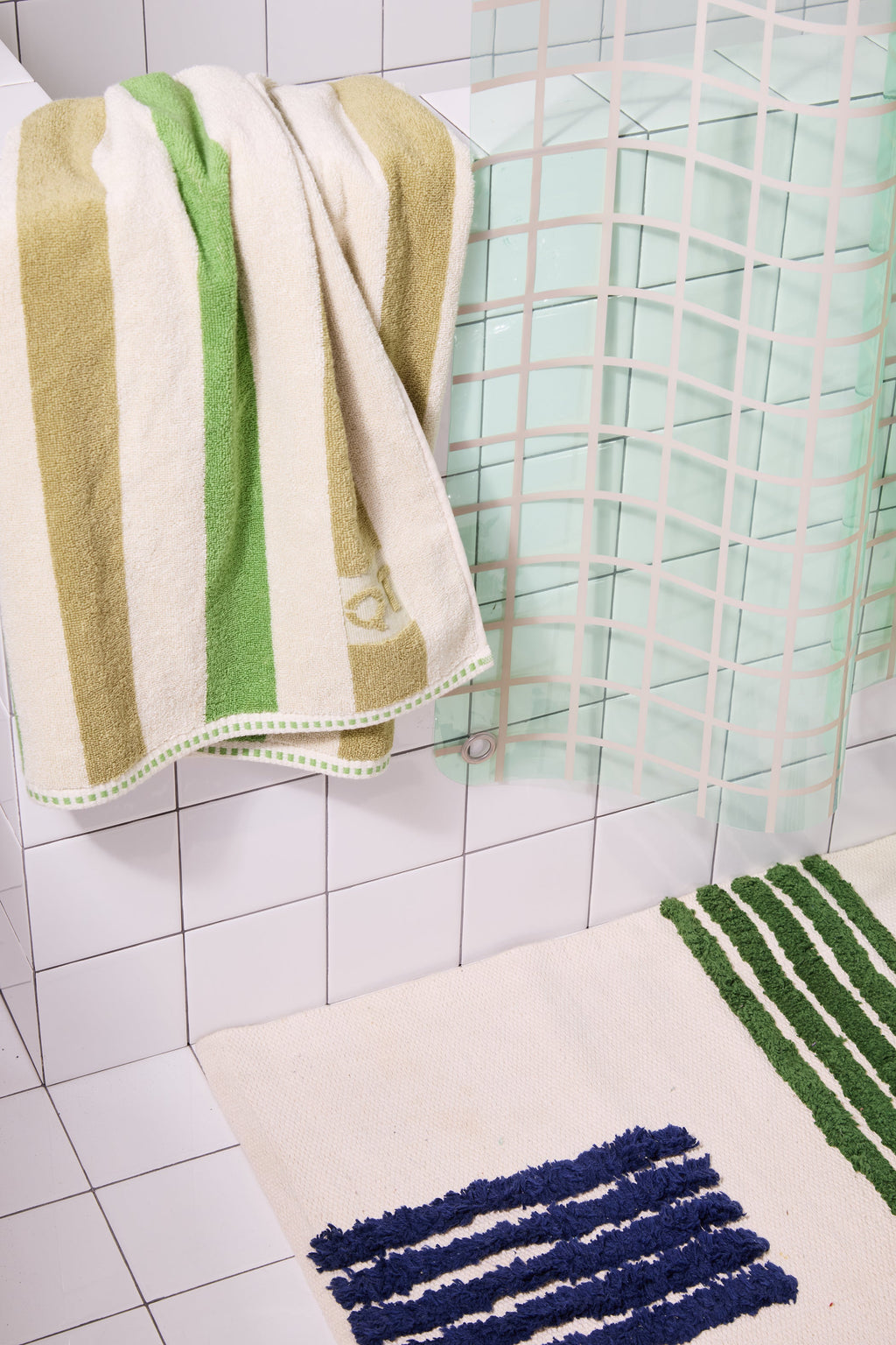 Bathroom Accessory, Sun Shower 2x2 High for Guest Baths and Daily Bathroom Routines, Designed for Everyday Home Use image 6