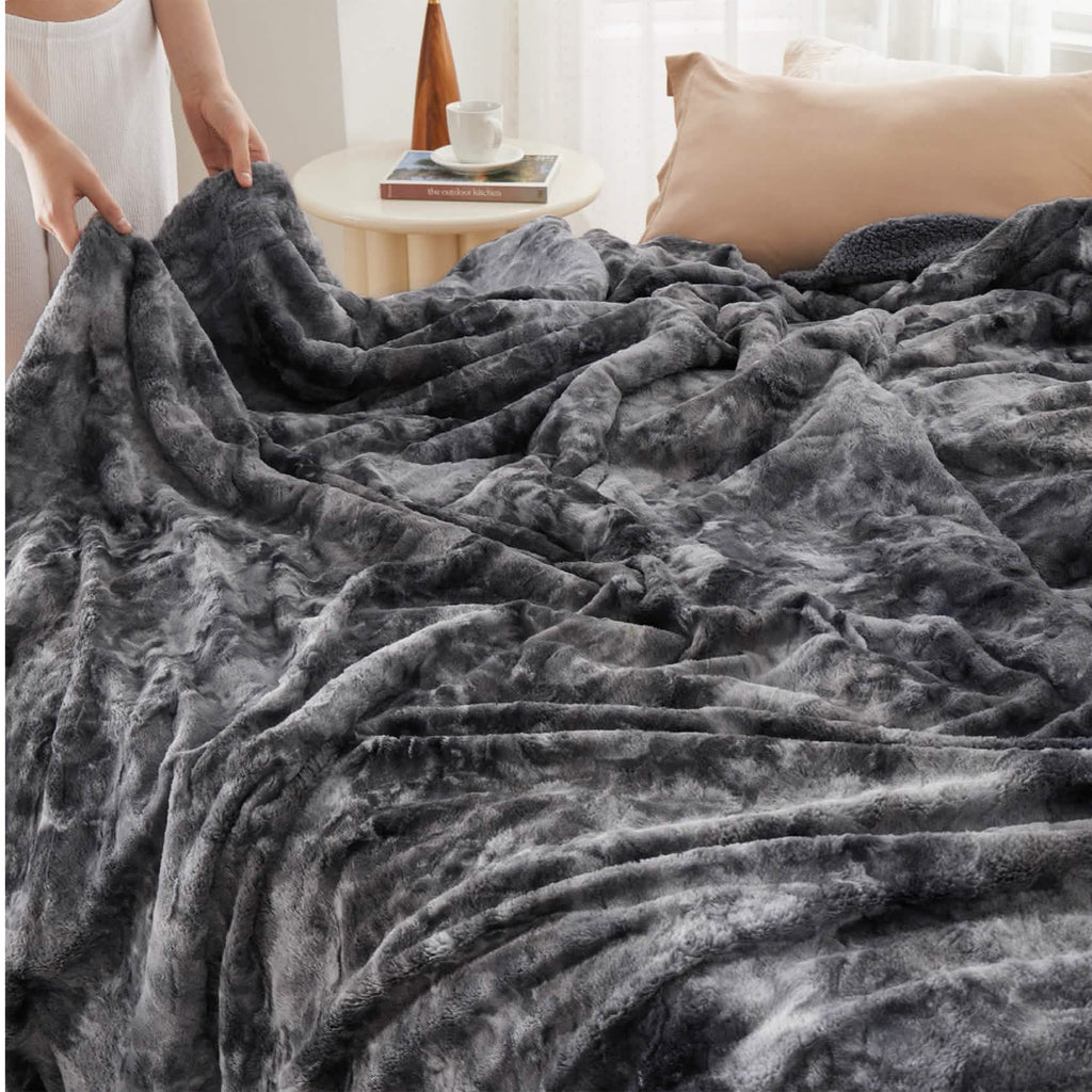 Cozy Throw Blanket, Faux Fur Sherpa Fleece for Sofas, Beds and Relaxing at Home, 4 Sizes and 10 Colors image 6