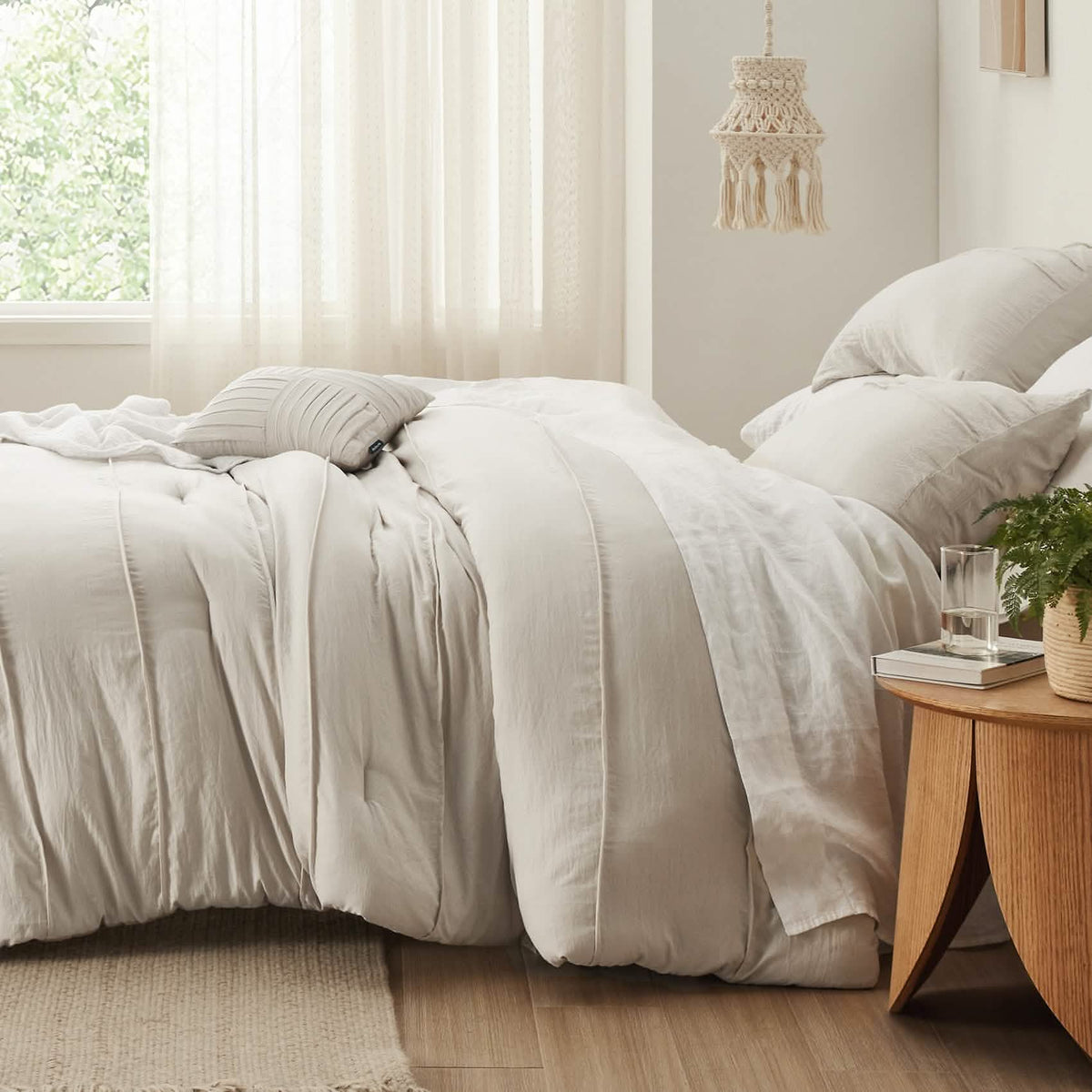 Bed Comforter, Pinch Pleat Set for Year-Round Bedroom Comfort and Restful Sleep, 5 Sizes and 19 Colors image 6