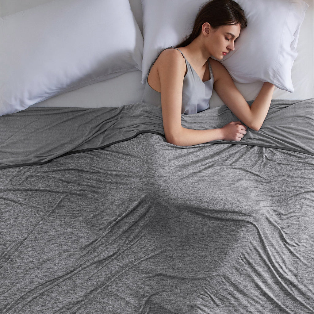 Cozy Throw Blanket, Reversible Cooling for Sofas, Beds and Relaxing at Home, 4 Sizes and 7 Colors image 6