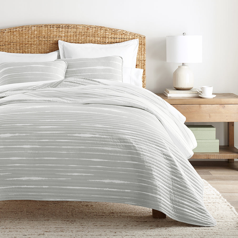 Quilted Coverlet Set, Horizon Lines Reversible for Guest Bedrooms, Layered Beds and Everyday Bedding, 3 Sizes and 2 Colors image 6