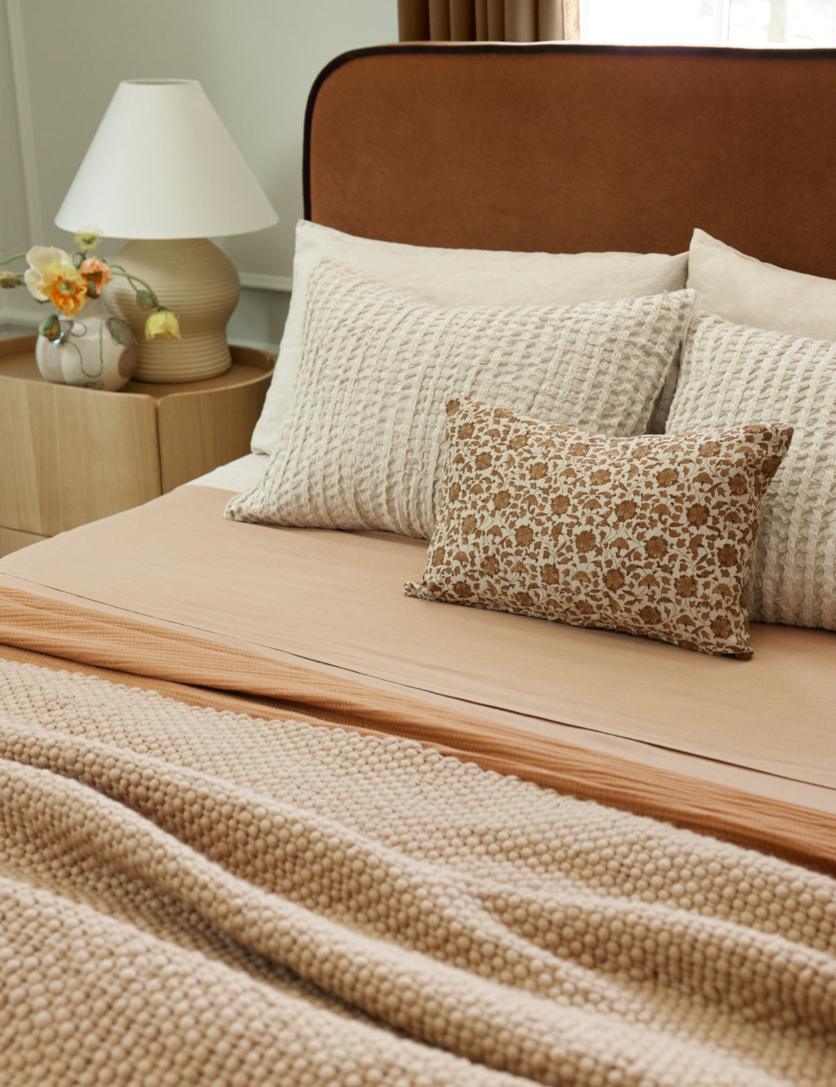 Bed Pillow, Lavelanet Linen for Sleeping, Reading and Bedroom Comfort, 3 Color Options, Designed for Everyday Sleep and Guest Room Bedding image 6