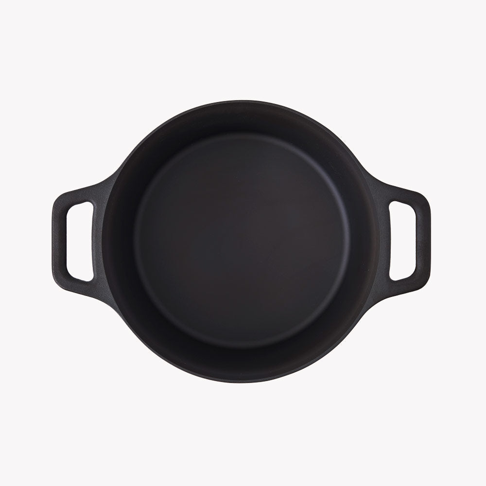 Cast Iron Skillet, No.8 Dutch Oven for Stovetop Cooking, Baking and Family Meals, Designed for Searing, Sautéing and Everyday Meal Prep image 6
