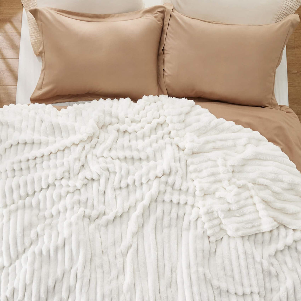 Cozy Throw Blanket, GentleSoft for Sofas, Beds and Relaxing at Home, 8 Sizes and 15 Colors image 6