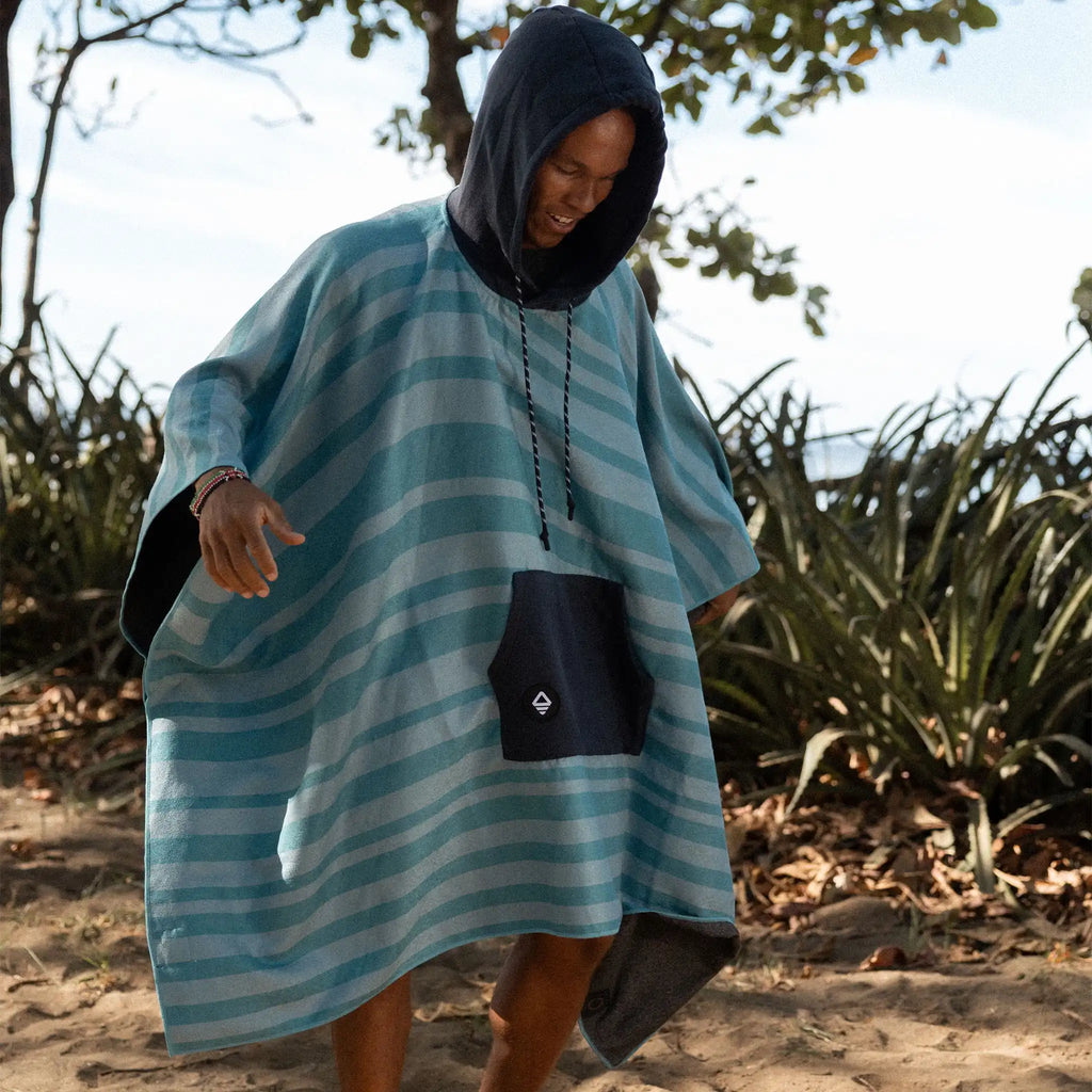 Bath Linen, Poncho Towel: Sidewinder Agua for Daily Bathroom Routines and Guest Baths, Designed for Home Bathrooms and Everyday Care image 6