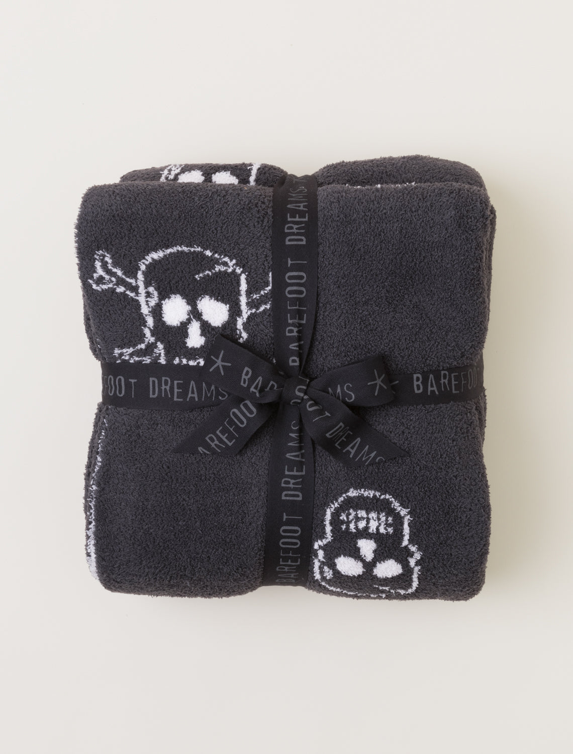 Cozy Throw Blanket, CozyChic Skull for Sofas, Beds and Relaxing at Home, 2 Color Options, Designed for Everyday Home Use image 6