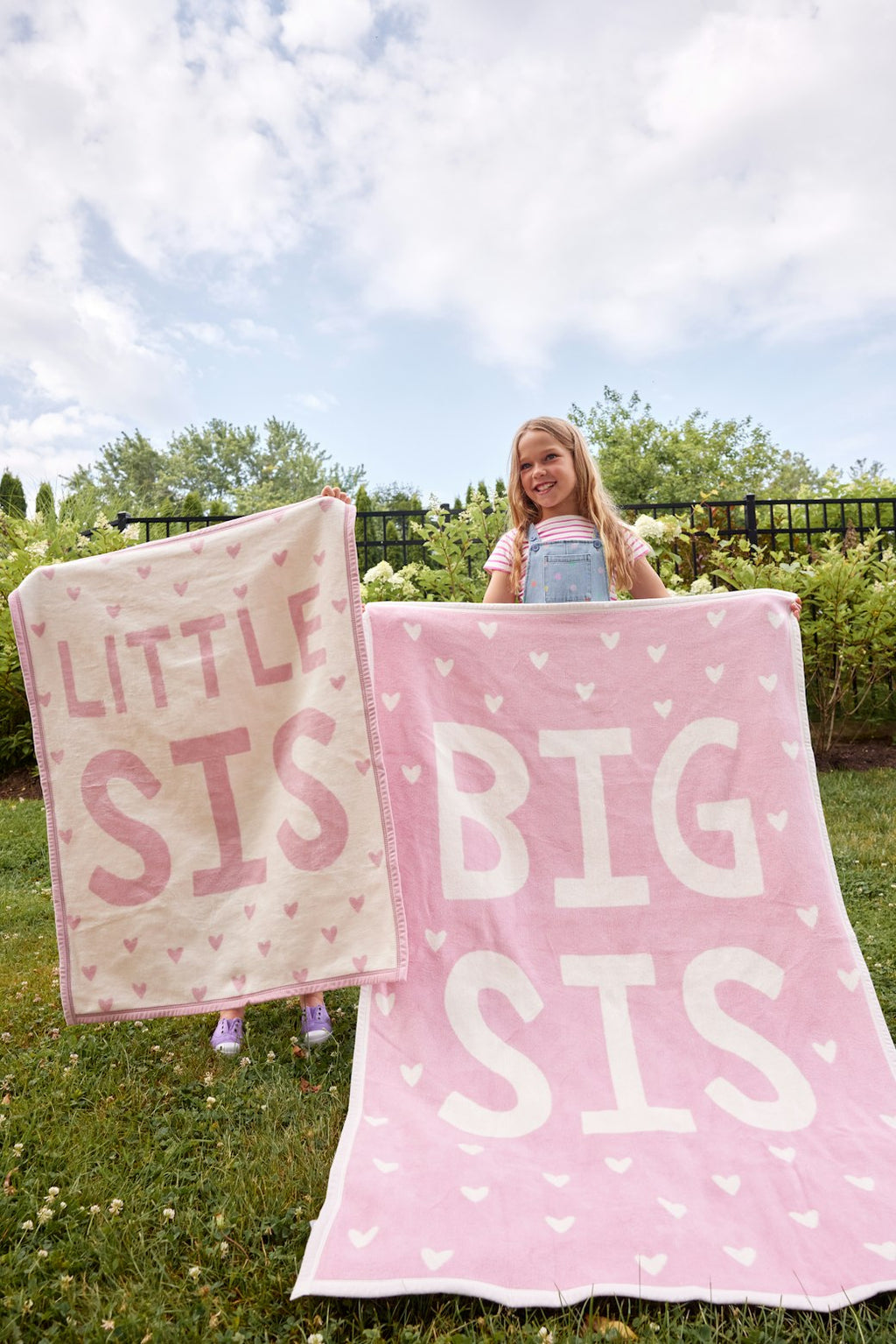 Cozy Throw Blanket, Big Sis Midi for Living Rooms, Bedrooms and Everyday Lounging, Designed for Sofas, Beds and Relaxing at Home image 6