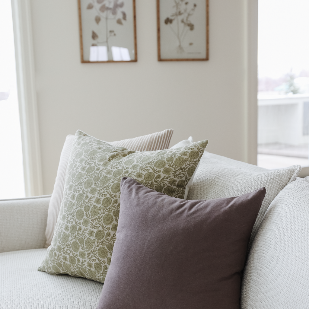 Decorative Pillow Cover, Gracie in Green 18" 22", Lightweight Design, Machine-Washable Care for Bedroom Styling and Living Room Decor image 7