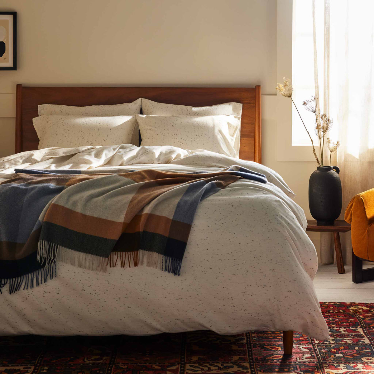 Bed Sheet Set, Brushed Flannel Core for Everyday Bedroom Comfort and Guest Rooms, 5 Sizes and 3 Colors image 7
