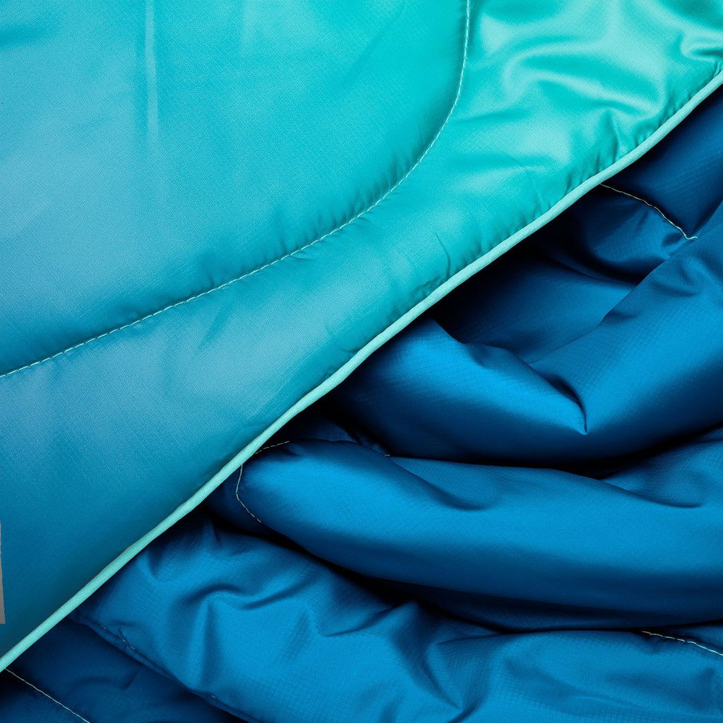 Puffy Blanket, Travel Deepfoam Fade for Camping, Cabins and Outdoor Relaxation, Designed for Outdoor Seating, Travel and Camping Comfort image 7