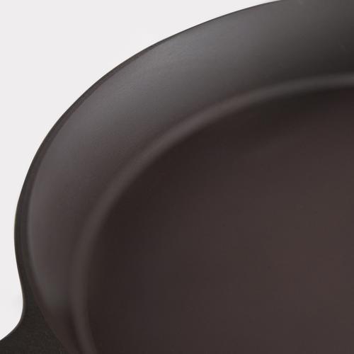 Cast Iron Skillet, No.12 for Stovetop Cooking, Baking and Family Meals, Designed for Searing, Sautéing and Everyday Meal Prep image 7