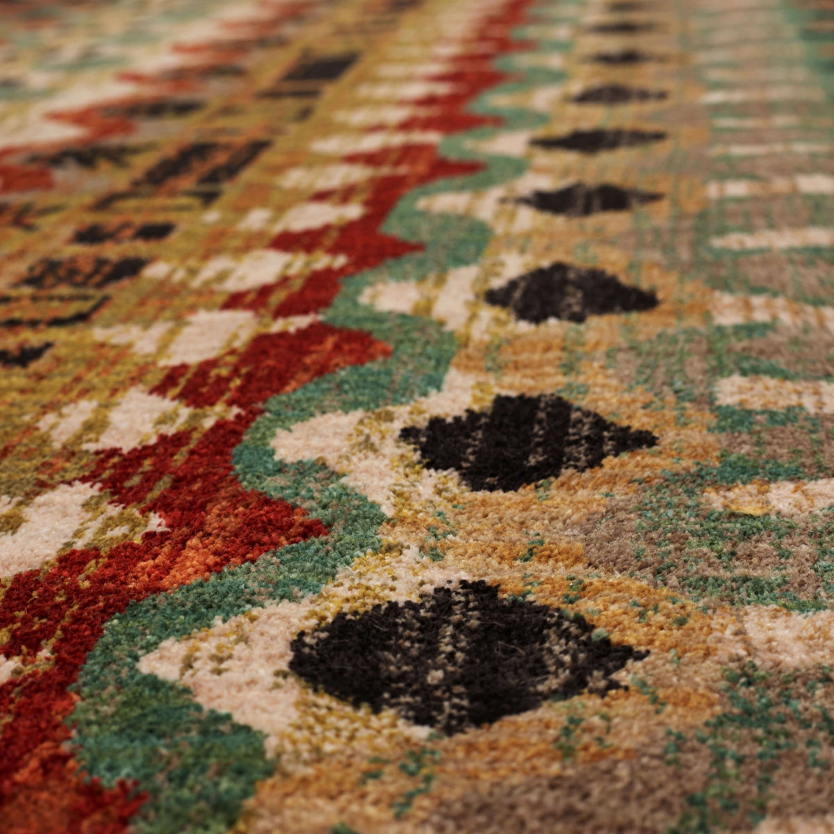 Area Rug, Spice Market Saigon Multi for Living Rooms, Bedrooms and Entryways, 18 Size Options image 7