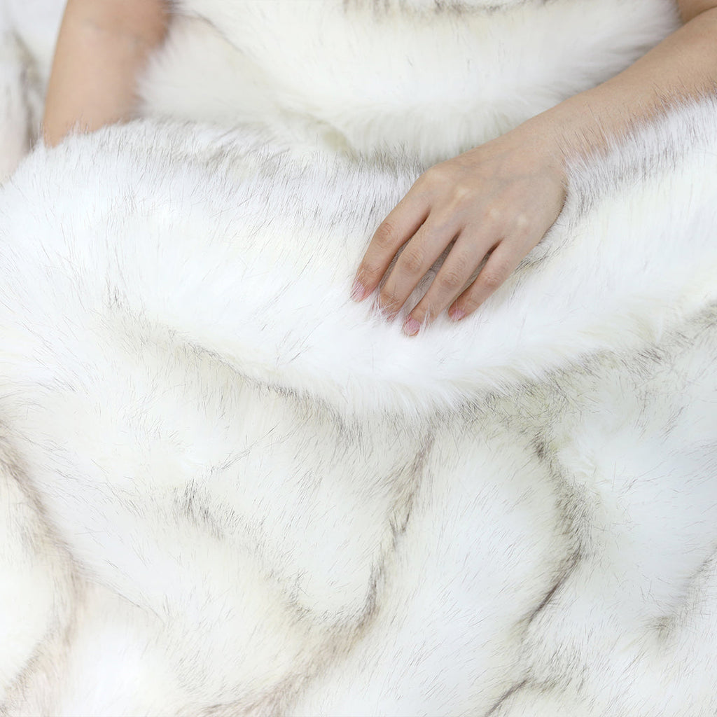 Cozy Throw Blanket, Faux Fox Fur for Living Rooms, Bedrooms and Everyday Lounging, 2 Size Options image 7