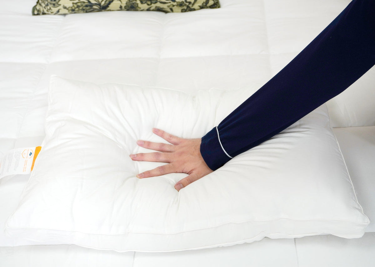 Bed Pillow, Best Western Dreammaker Gusseted Medium Firm, Machine-Washable Care for Sleeping, Reading and Bedroom Comfort, 3 Size Options image 7