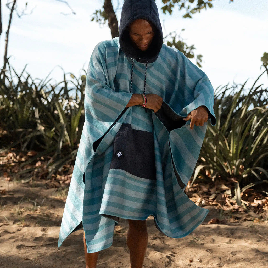 Bath Linen, Poncho Towel: Sidewinder Agua for Daily Bathroom Routines and Guest Baths, Designed for Home Bathrooms and Everyday Care image 7