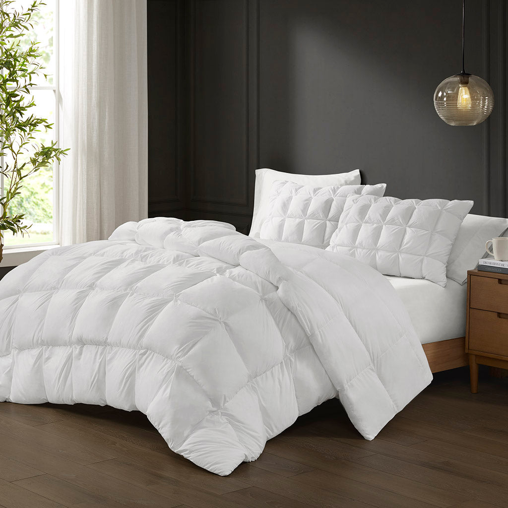 Down & Feather Comforter, Stay Puffed Overfilled Alternative, Breathable Construction for Everyday Bedding and Comfortable Sleep image 7