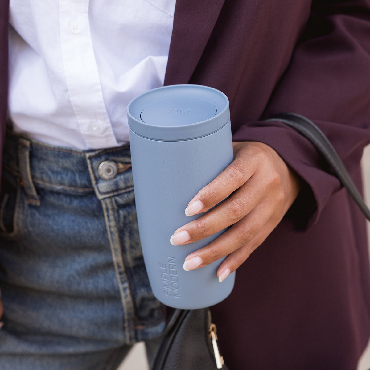 Insulated Tumbler, Voyager Signature, Stainless Steel Construction, Silicone Construction for Everyday Drinks, Home and Entertaining image 8