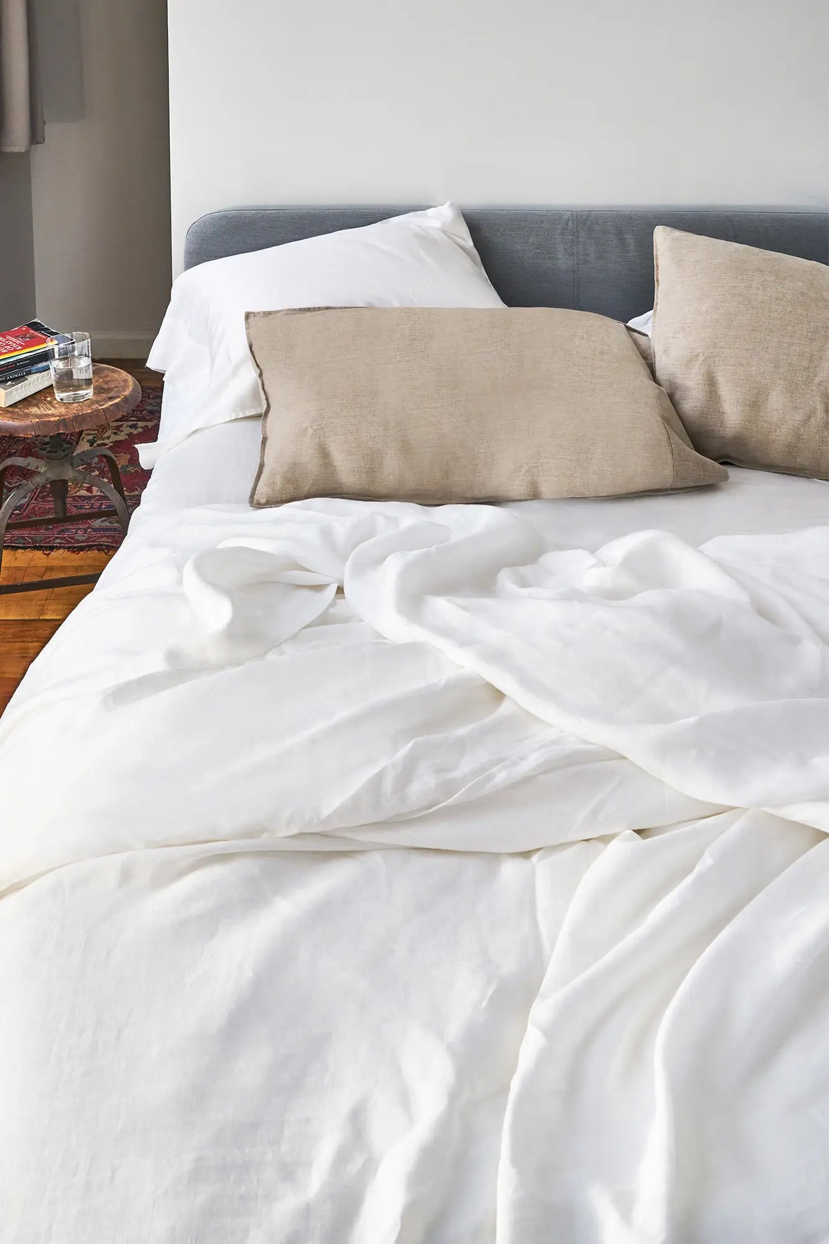 Pillowcase, Belgian Linen, Breathable Construction for Guest Rooms and Daily Bedroom Comfort image 8