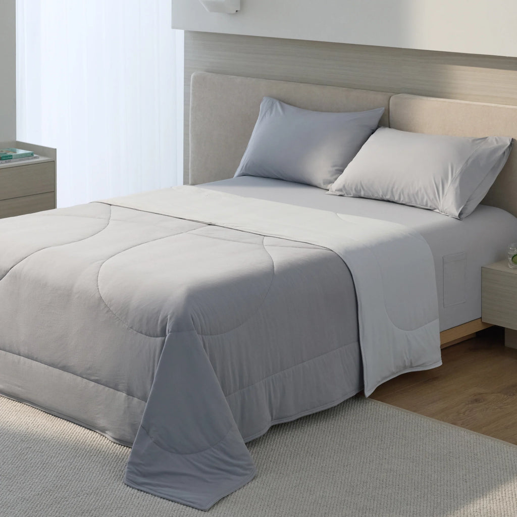 Bed Comforter, Cooling 2.0, Lightweight Design for Everyday Bedding and Comfortable Sleep, 3 Sizes and 3 Colors image 8