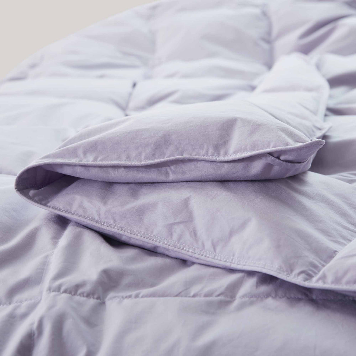 Down & Feather Comforter, Lightweight Organic Cotton for Everyday Bedding and Comfortable Sleep, 3 Sizes and 3 Colors image 8