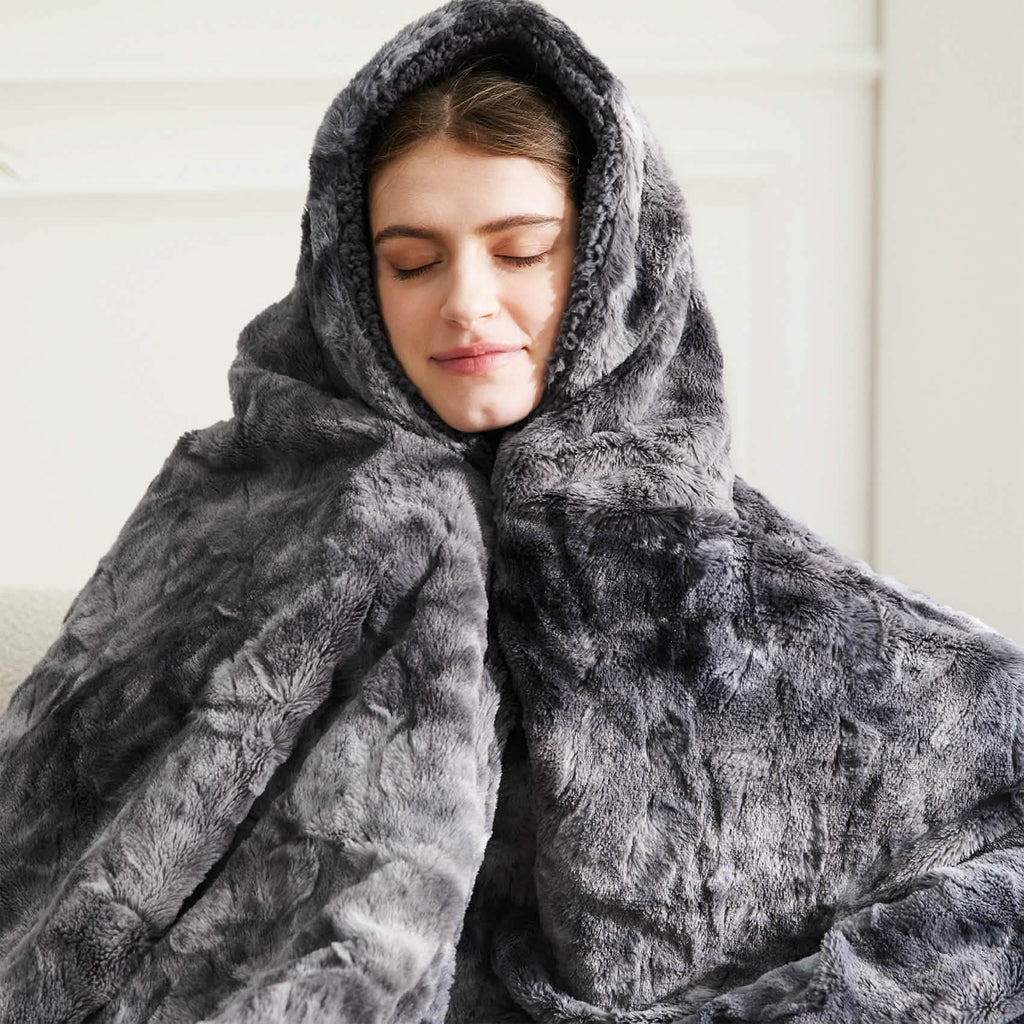 Cozy Throw Blanket, Faux Fur Sherpa Fleece for Sofas, Beds and Relaxing at Home, 4 Sizes and 10 Colors image 8