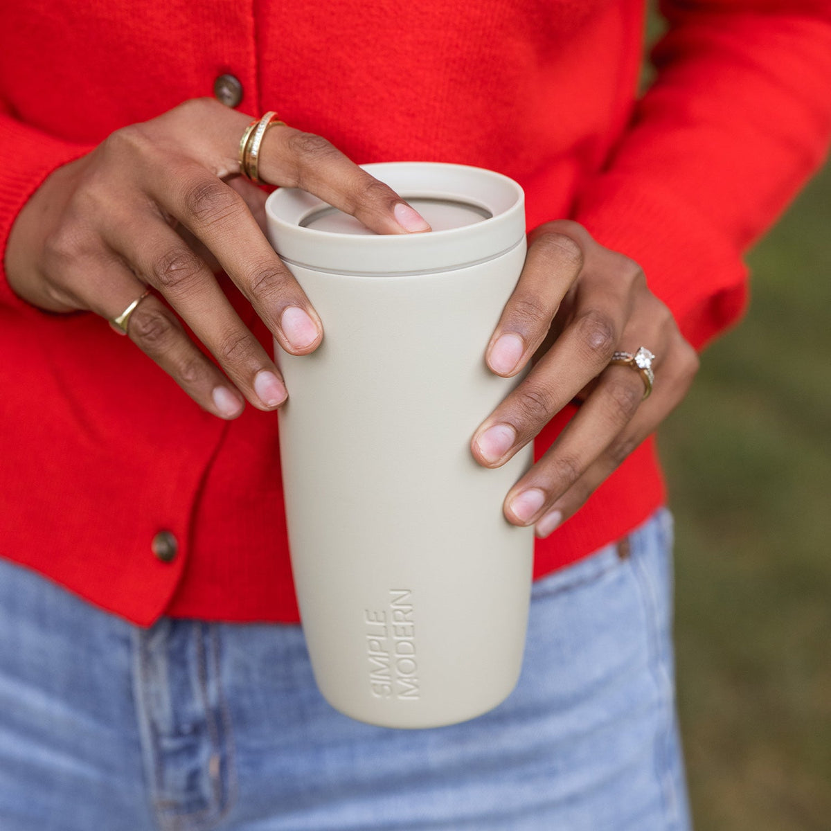 Insulated Tumbler, Voyager Signature, Stainless Steel Construction, Silicone Construction for Everyday Drinks, Home and Entertaining image 8