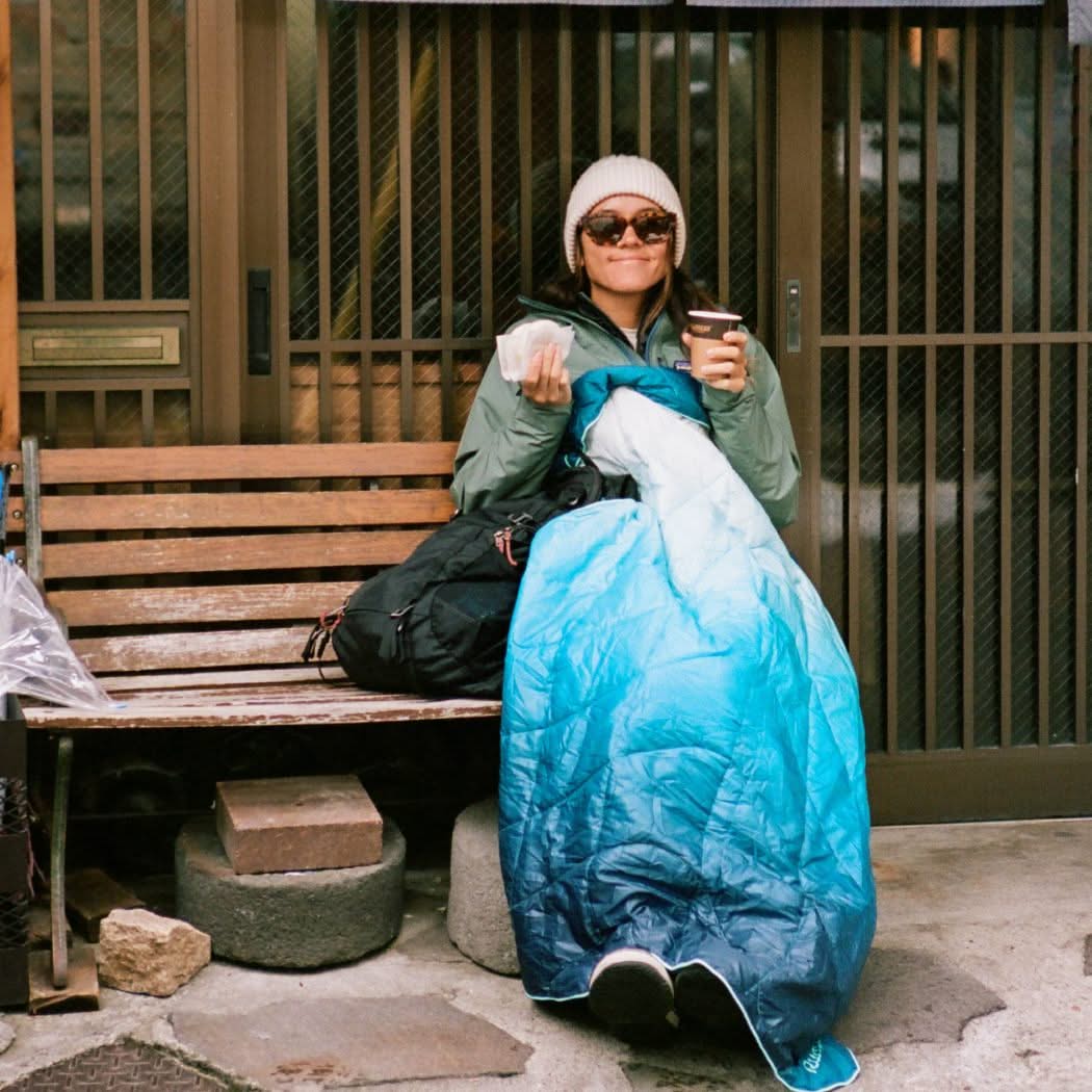 Puffy Blanket, Travel Deepfoam Fade for Camping, Cabins and Outdoor Relaxation, Designed for Outdoor Seating, Travel and Camping Comfort image 8
