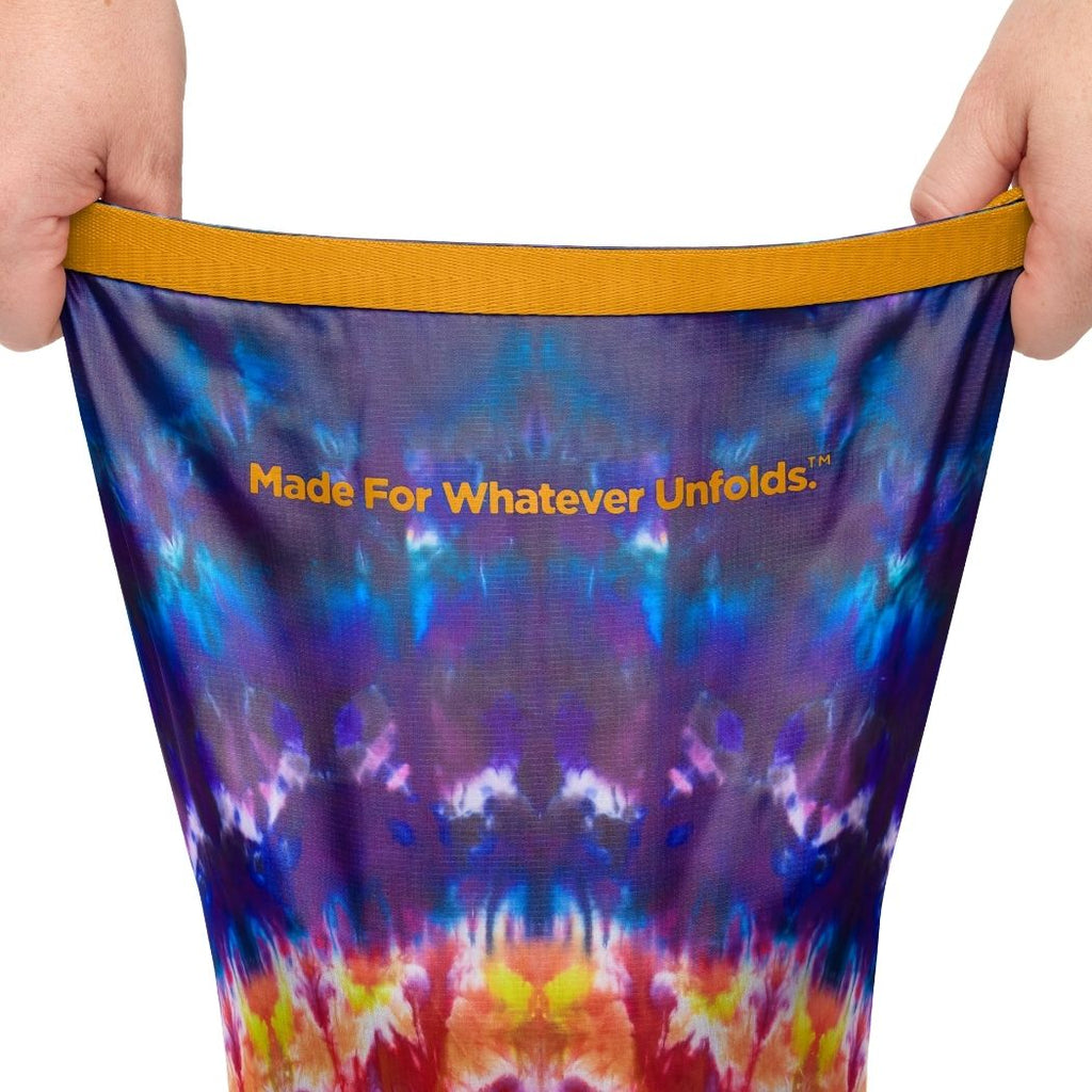 Cozy Throw Blanket, Original Puffy Tapestry Tie Dye for Living Rooms, Bedrooms and Everyday Lounging image 8