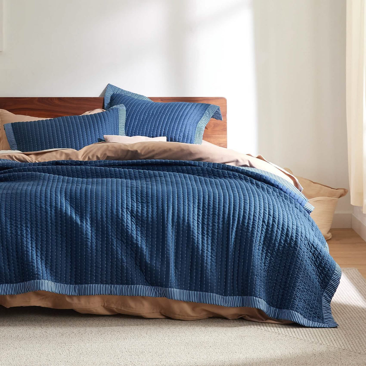 Cozy Throw Blanket, Corduroy Pattern Quilt Set, Breathable Construction for Living Rooms, Bedrooms and Everyday Lounging image 8