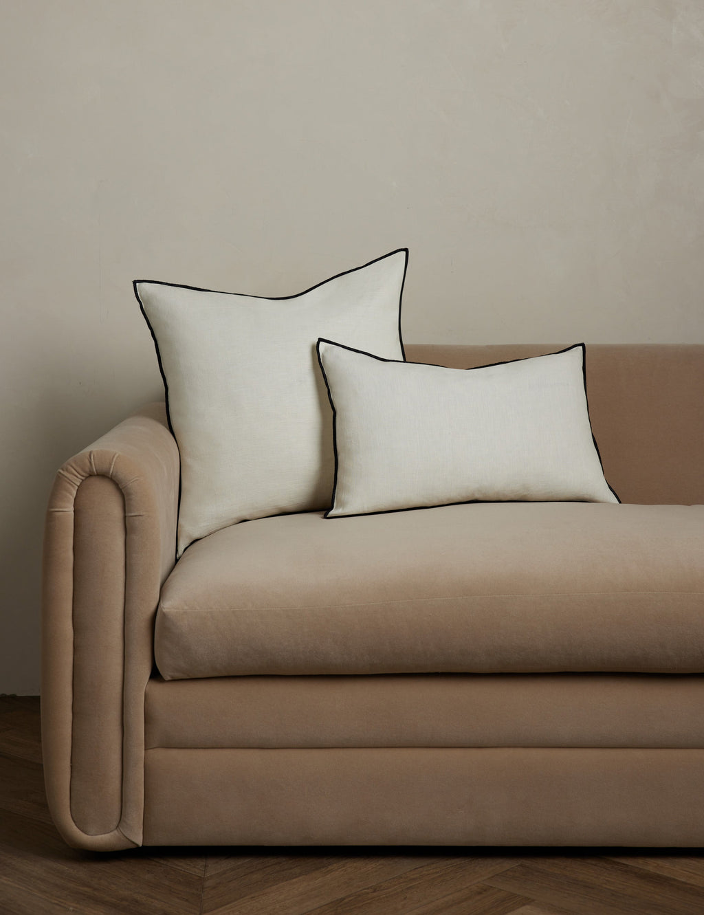 Bed Pillow, Carys Contrast Linen for Everyday Sleep and Guest Room Bedding, 8 Color Options image 8